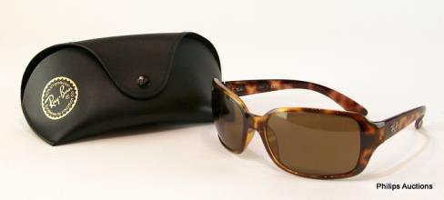 Lot 523