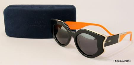 Lot 532