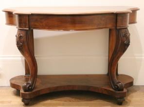 Lot 371