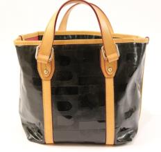 Lot 385